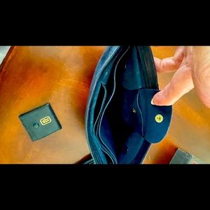 Harry Winston travel pouches